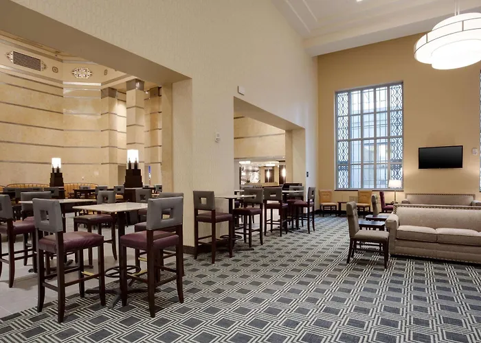 Pet Friendly hotel: Drury Plaza Hotel Pittsburgh Downtown