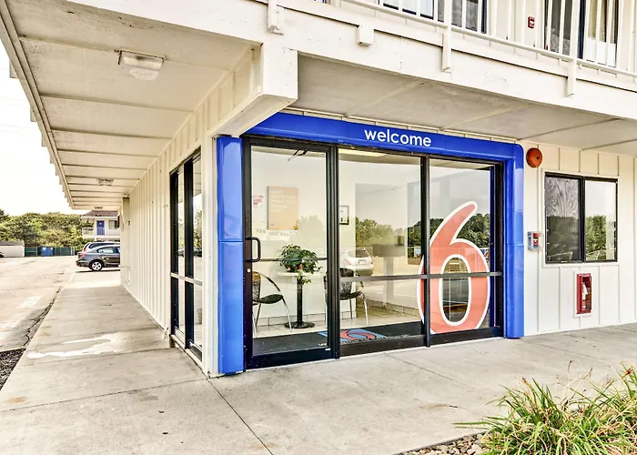 Resort: Motel 6-Pittsburgh, Pa - Crafton