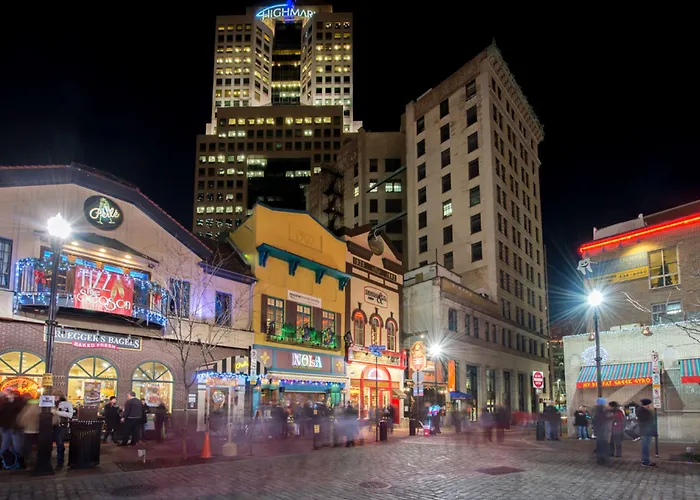 All Vacation Rentals Abode Pittsburgh - Downtown Convention Center
